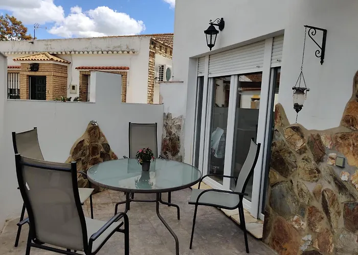Pinos Del Mar